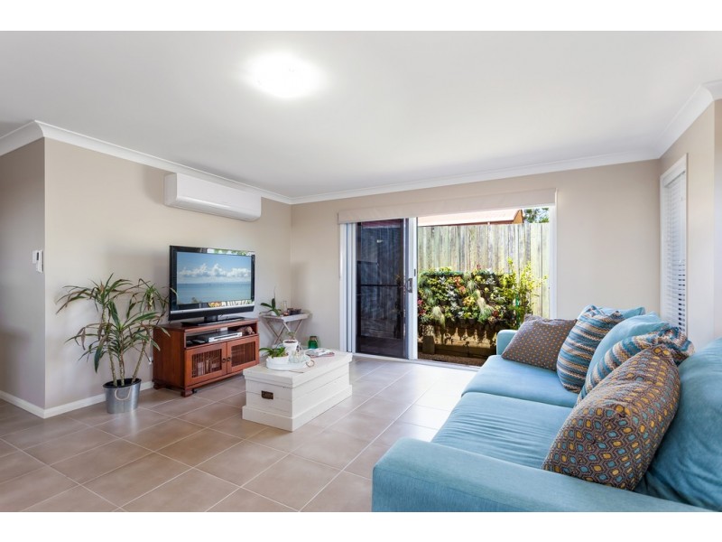 6/12 Garde Street, Centenary Heights QLD 4350