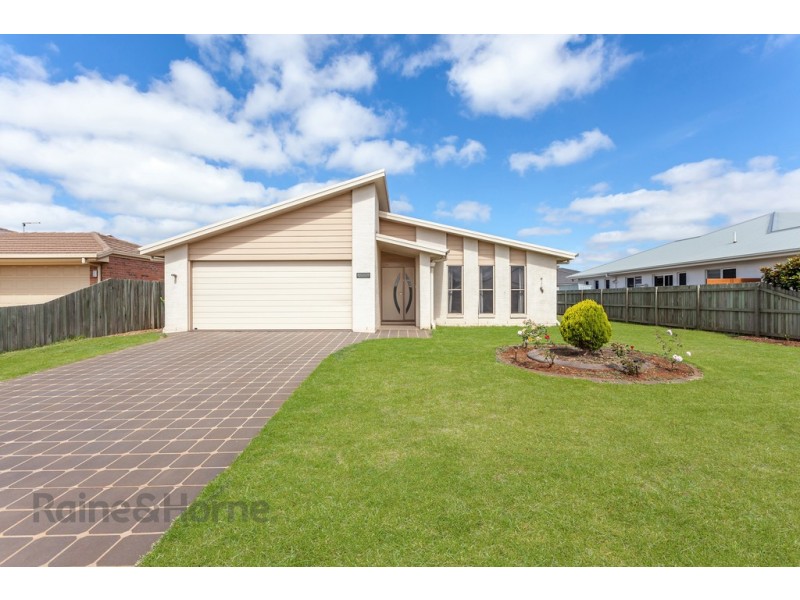 9 Meares Street, Kearneys Spring QLD 4350