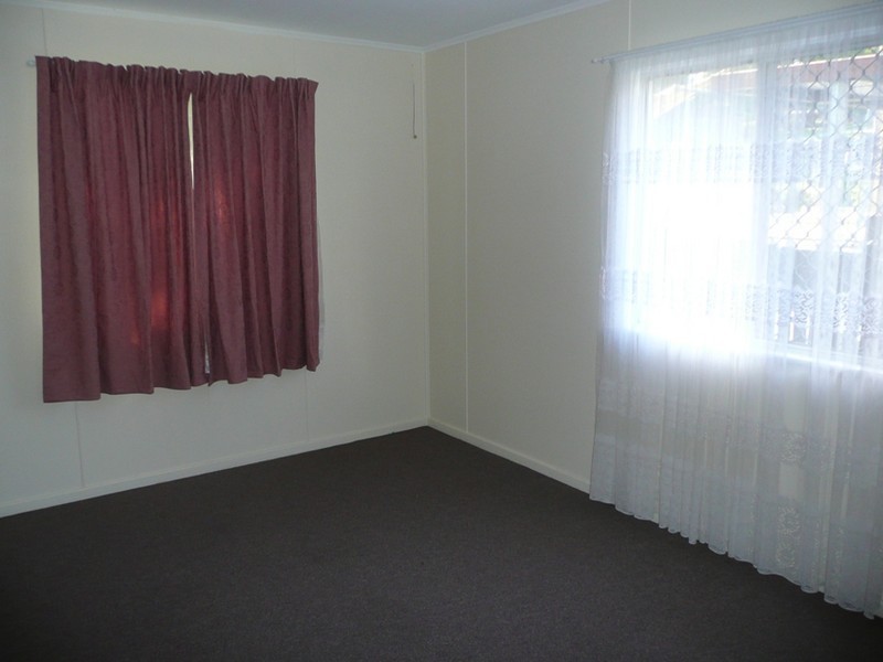 58 Rifle Range Road, Mount Lofty QLD 4350