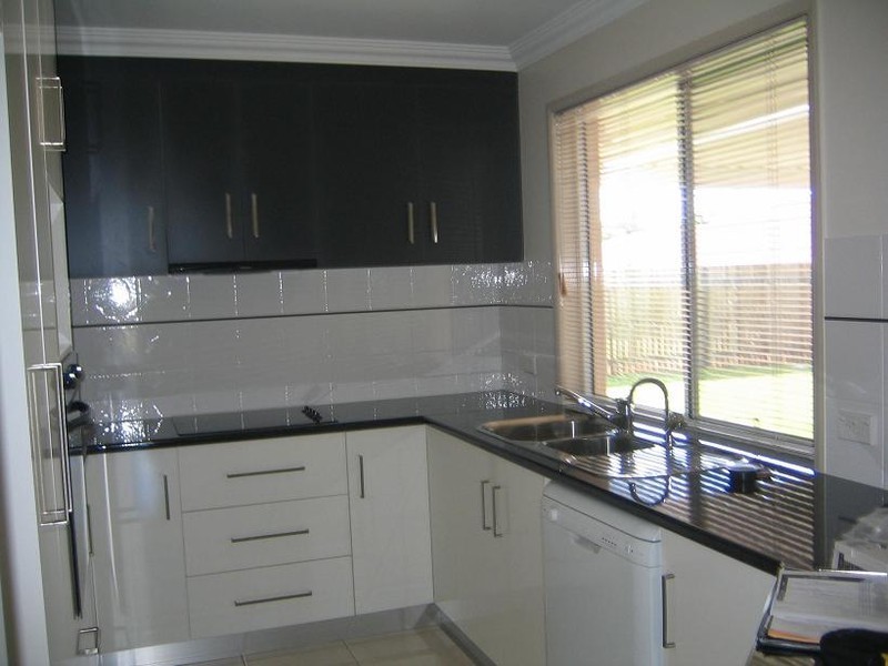 9 Osprey Court, Rangeville QLD 4350