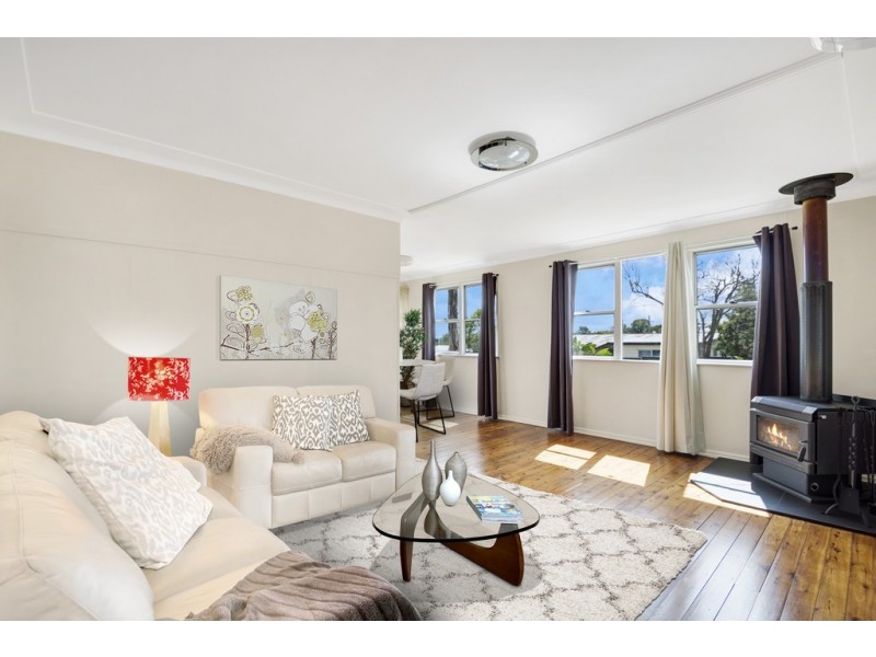 5 Leawarra Street, Wilsonton QLD 4350