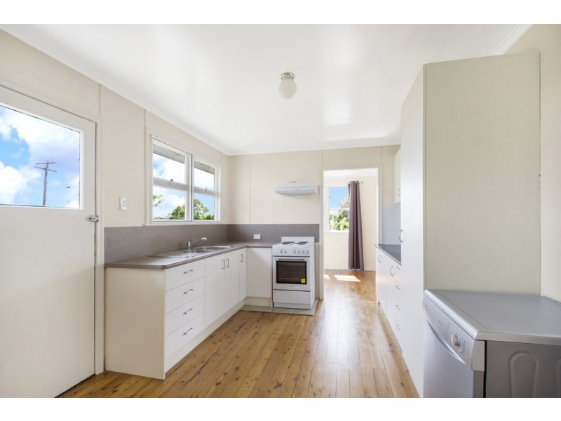 5 Leawarra Street, Wilsonton QLD 4350