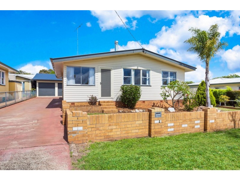5 Leawarra Street, Wilsonton QLD 4350