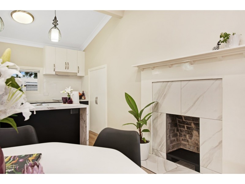 16 Eton Street, East Toowoomba QLD 4350