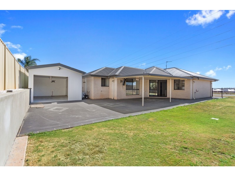 624 Boundary Street, Glenvale QLD 4350