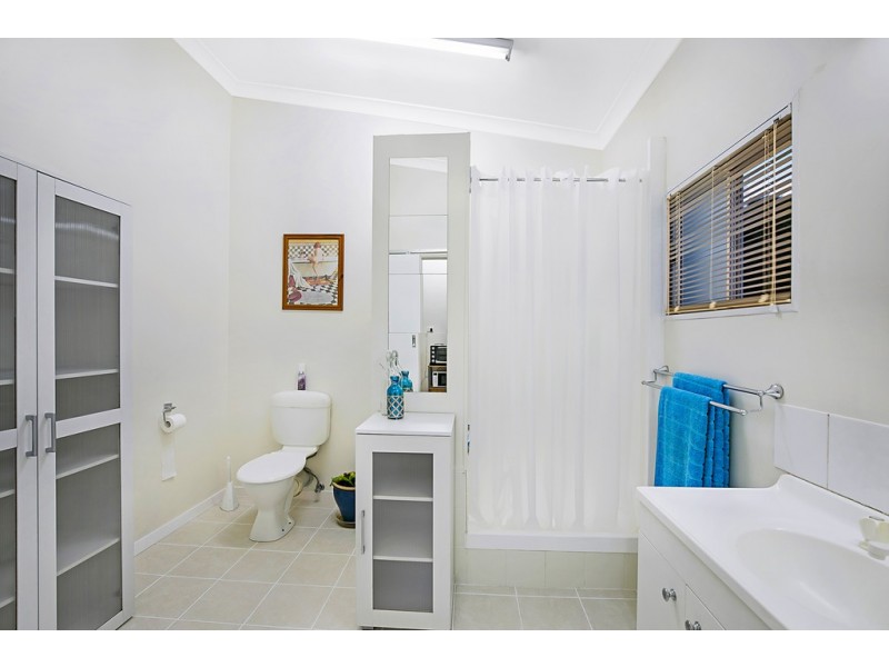 22 King Street, Kingsthorpe QLD 4400