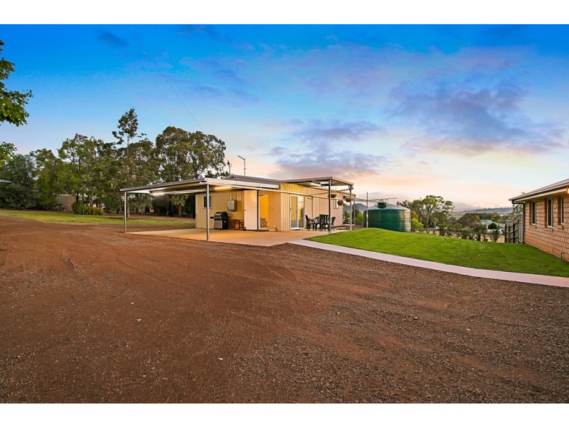 22 King Street, Kingsthorpe QLD 4400