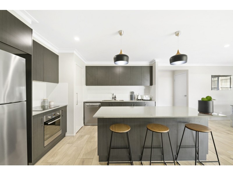 172 Kearney Street, Kearneys Spring QLD 4350