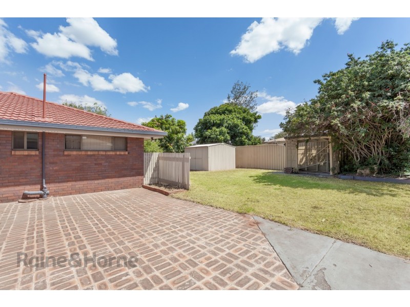 12 Gloucester Crescent, Darling Heights QLD 4350