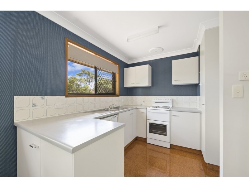 4/12 Athol Street, Harlaxton QLD 4350