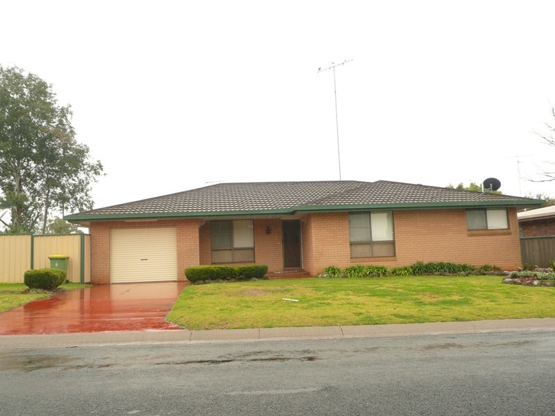 1 Crosby Street, Toowoomba QLD 4350
