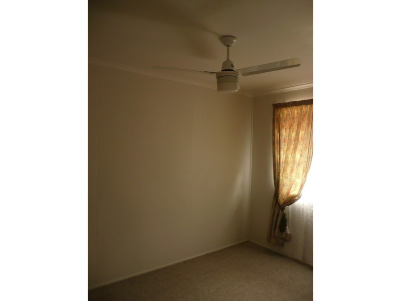 2/24a Grey Street, Toowoomba QLD 4350