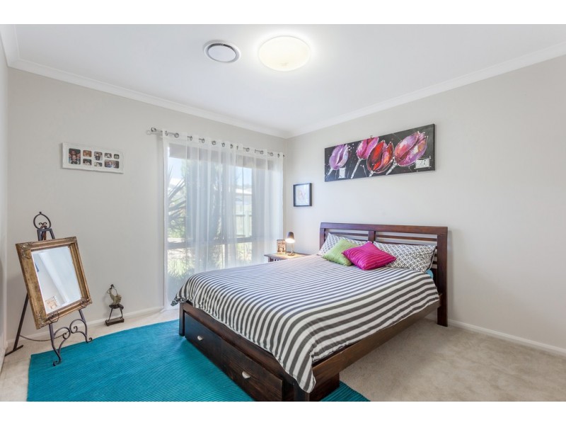20 Sophia Crescent, Cotswold Hills QLD 4350