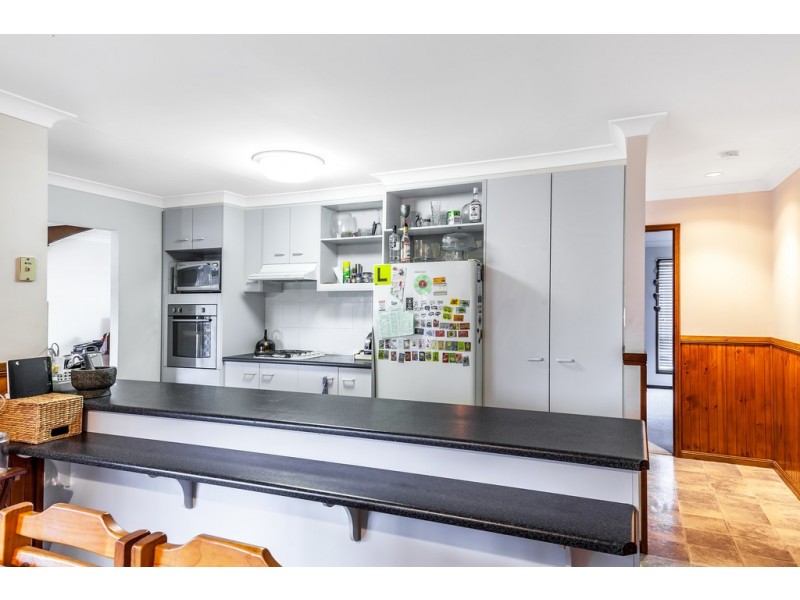 4 Kurtz Street, Kearneys Spring QLD 4350