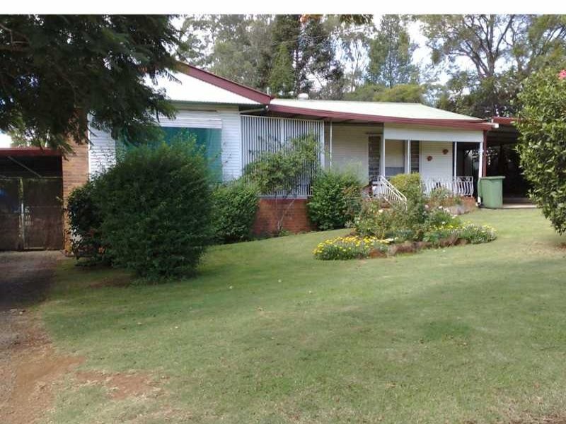 36 Gordon Avenue, Toowoomba QLD 4350