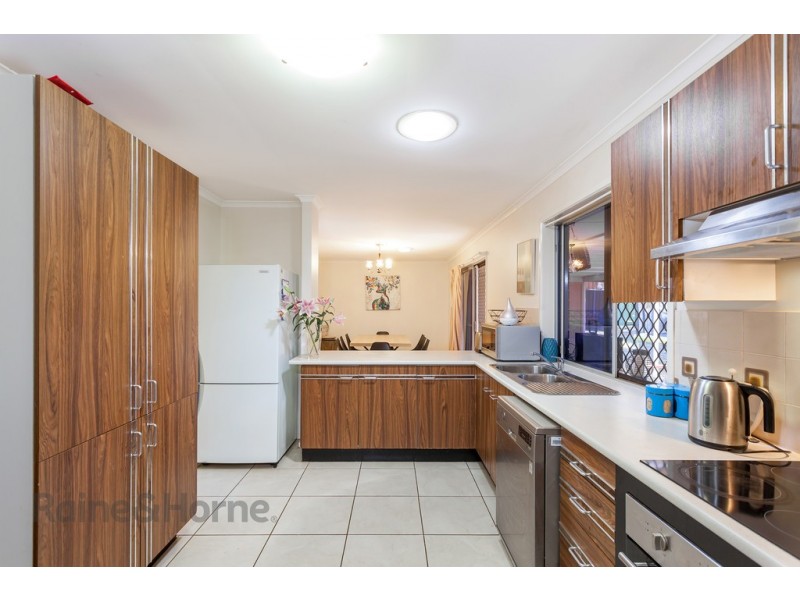 28 Hibiscus Drive, Centenary Heights QLD 4350