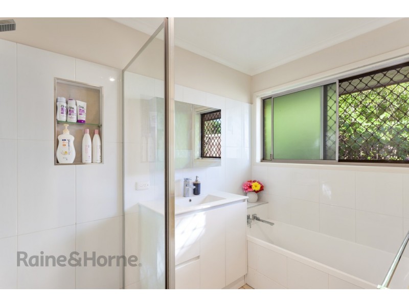 28 Hibiscus Drive, Centenary Heights QLD 4350