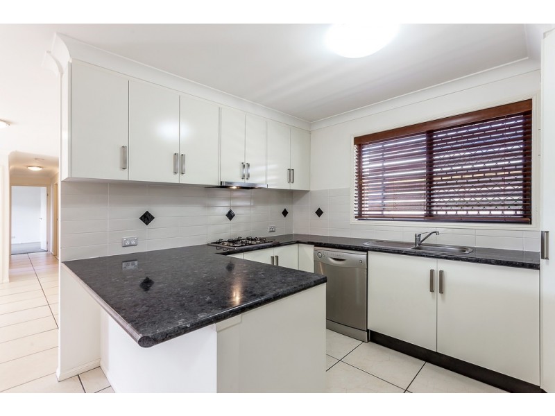 4/15 Goode Street, Newtown QLD 4350