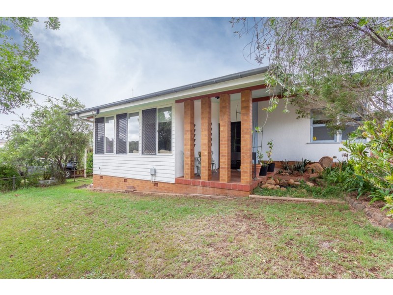77 Perth Street, Rangeville QLD 4350