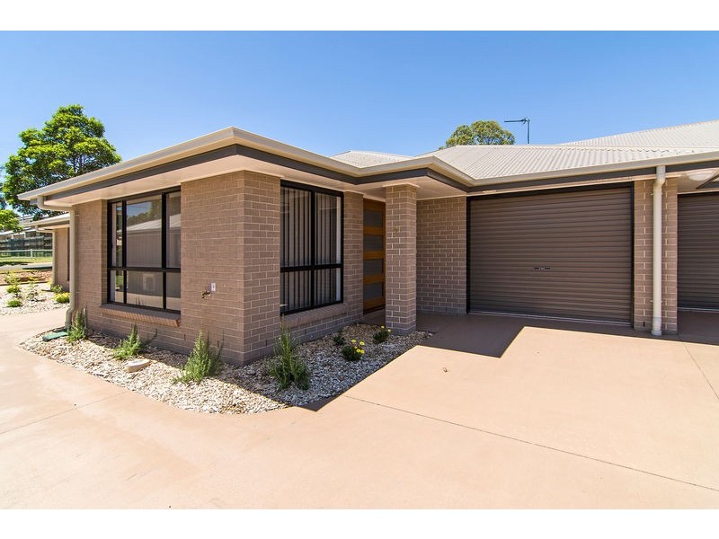 4/41 Gordon Avenue, Newtown QLD 4350