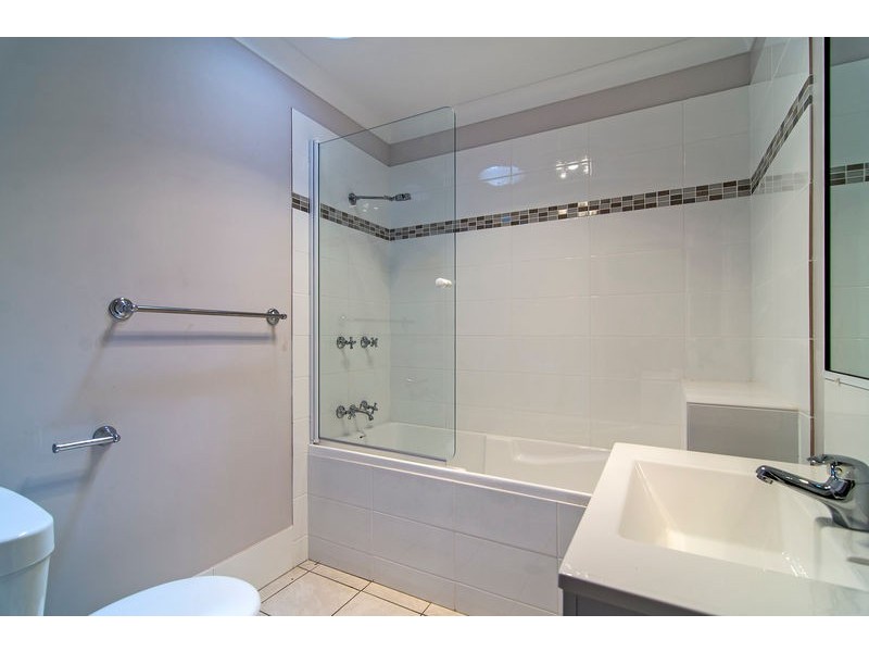 4/41 Gordon Avenue, Newtown QLD 4350