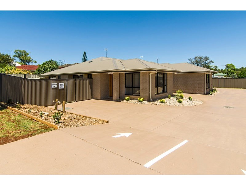 4/41 Gordon Avenue, Newtown QLD 4350