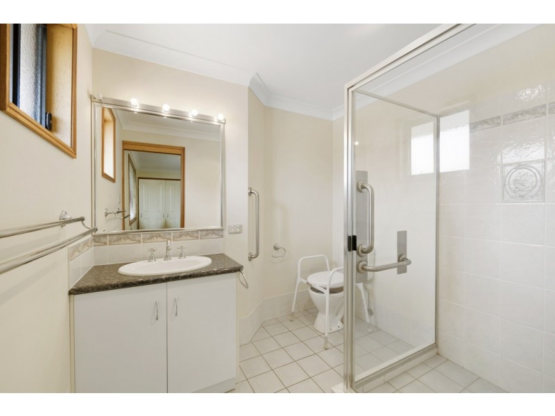 14 Rama Court, Kearneys Spring QLD 4350