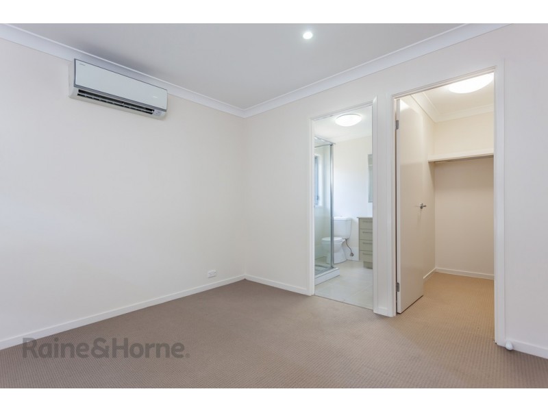 32 Edwin Street, Westbrook QLD 4350