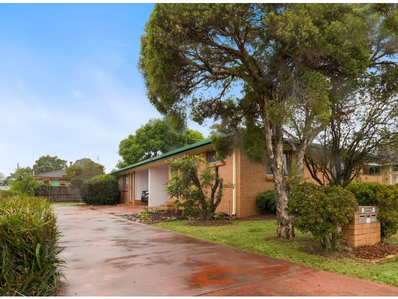 16 Kirklees Street, Newtown QLD 4350