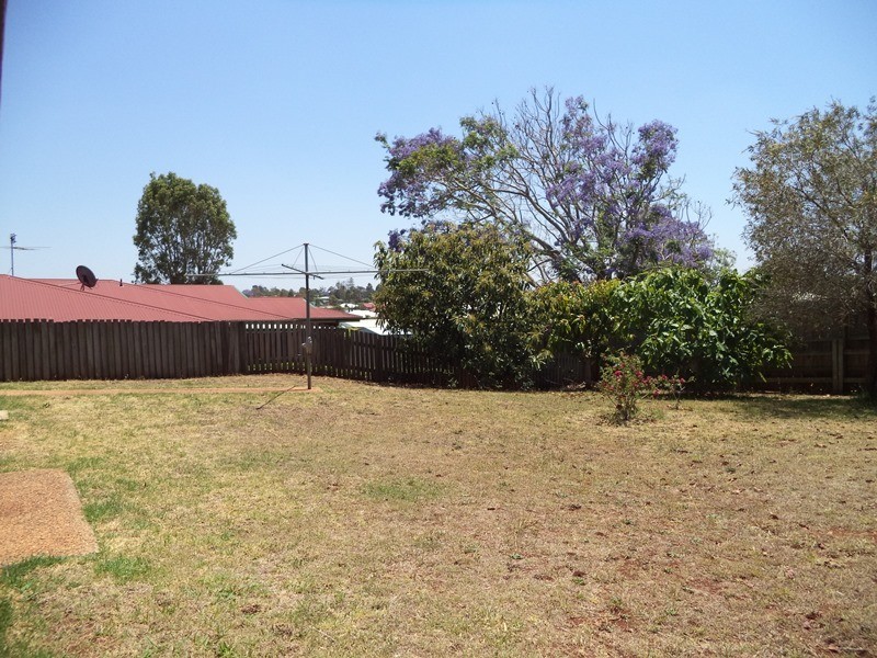 12 Dalzell Crescent, Darling Heights QLD 4350