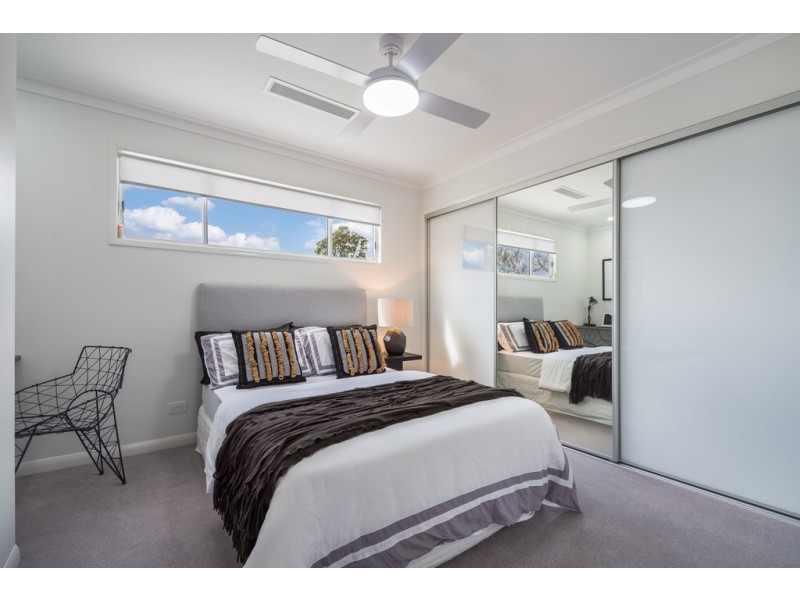 482 Mackenzie Street, Middle Ridge QLD 4350