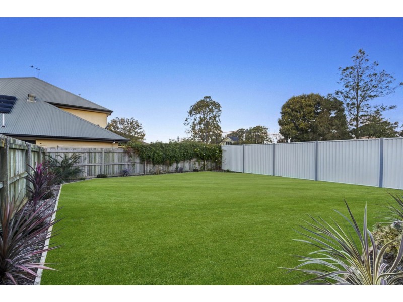 482 Mackenzie Street, Middle Ridge QLD 4350