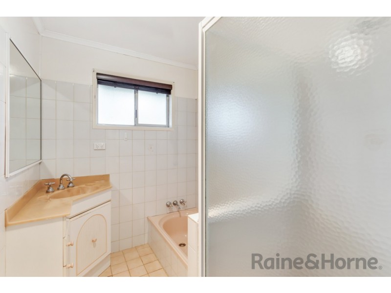 79 Knockator Crescent, Centenary Heights QLD 4350