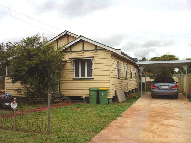 16 Glenvale Road, Harristown QLD 4350