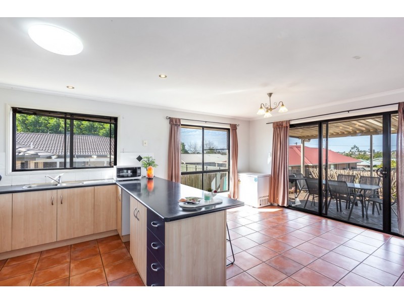 1/378 West Street, Kearneys Spring QLD 4350