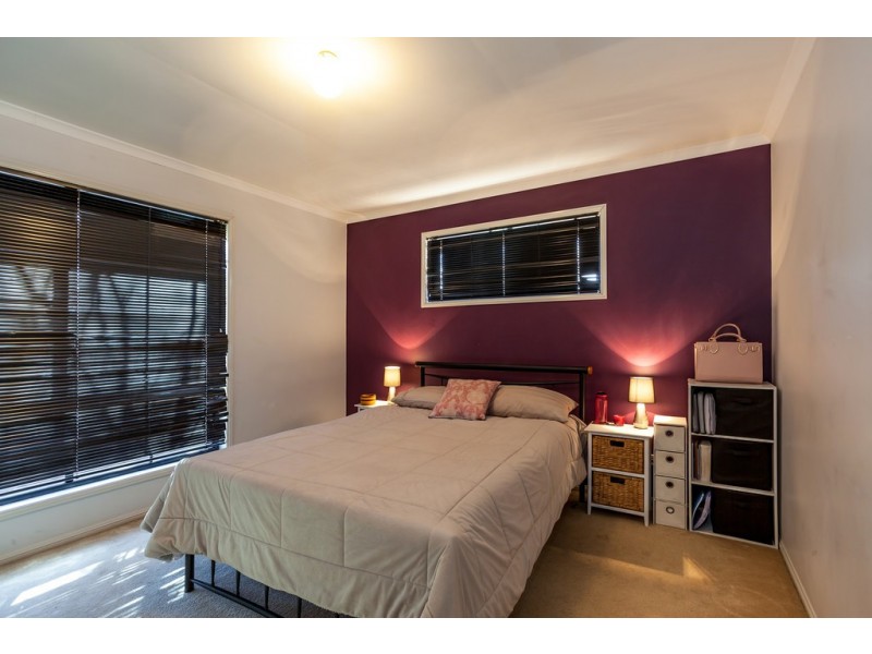 1/378 West Street, Kearneys Spring QLD 4350