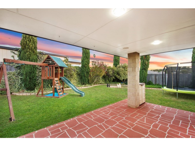 6 Opal Street, Glenvale QLD 4350