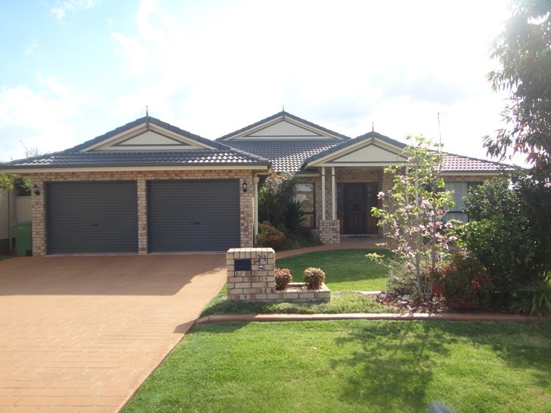 23 Calypso Crescent, Middle Ridge QLD 4350