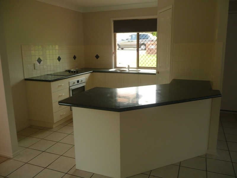 398 West Street, Kearneys Spring QLD 4350