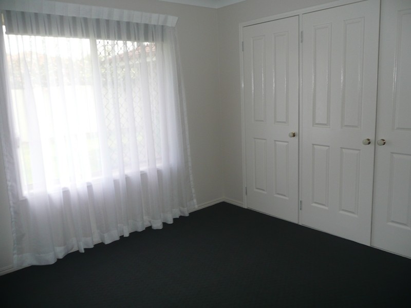 398 West Street, Kearneys Spring QLD 4350