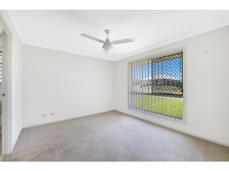 10 McMorrow Street, Kearneys Spring QLD 4350