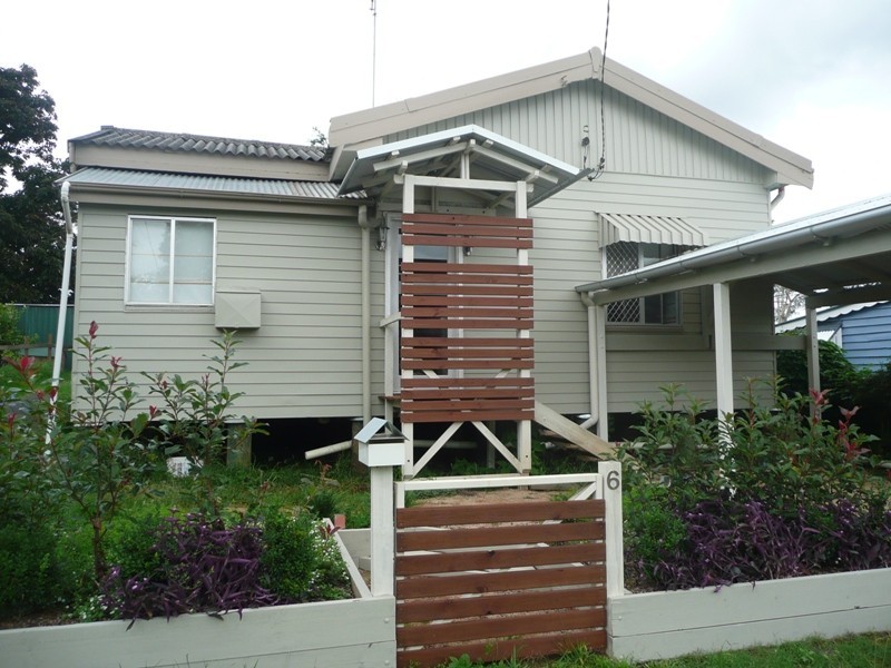 6 Sir Street, East Toowoomba QLD 4350