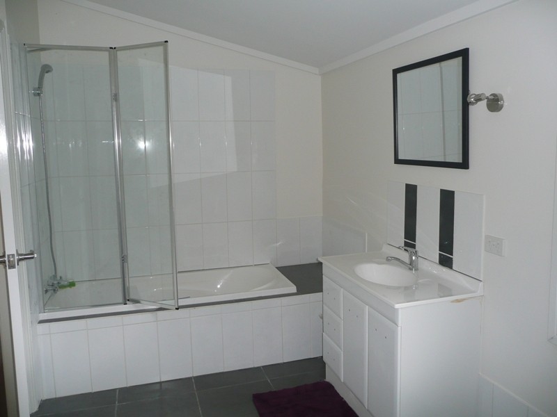 6 Sir Street, East Toowoomba QLD 4350