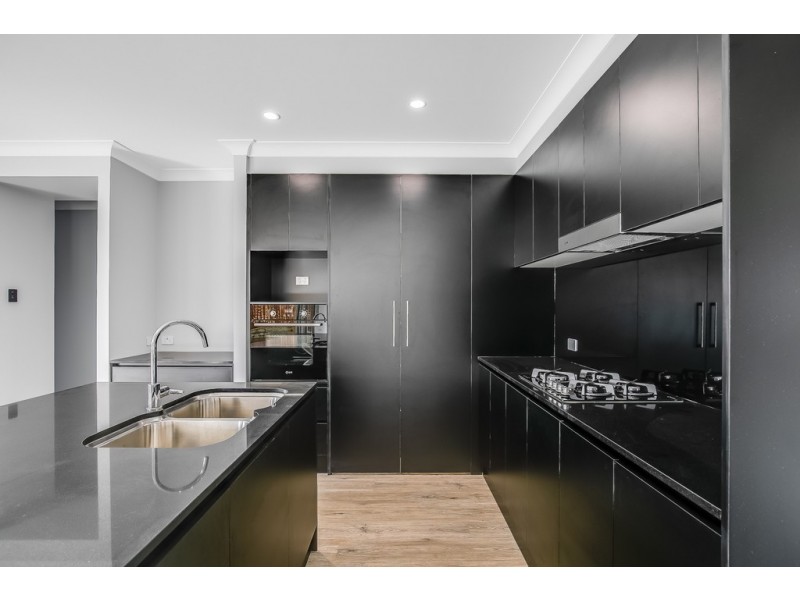 60 Velodrome Drive, Kearneys Spring QLD 4350