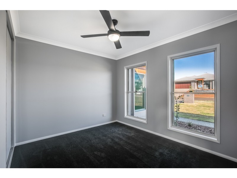 60 Velodrome Drive, Kearneys Spring QLD 4350