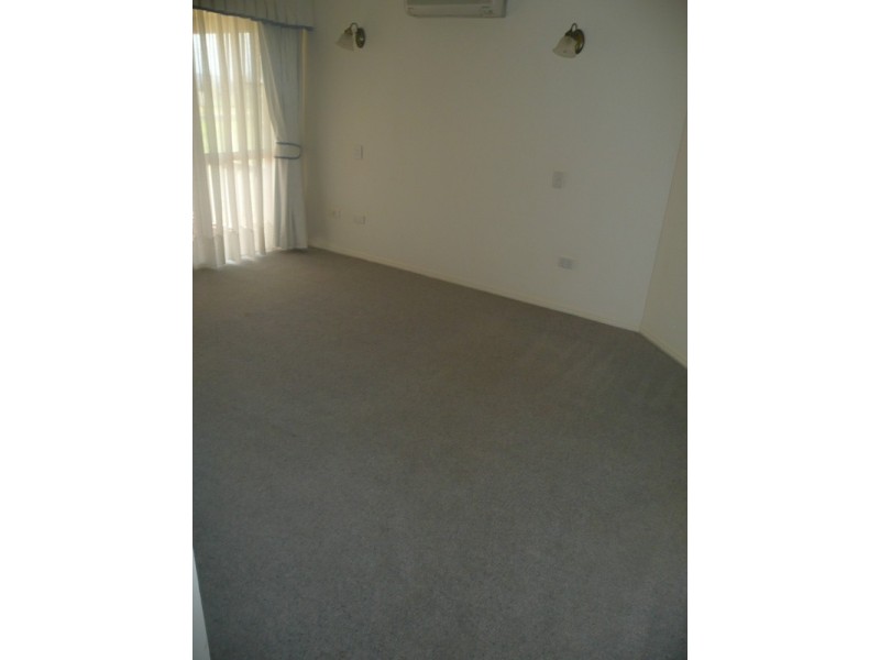 19 Gregory Court, Highfields QLD 4352