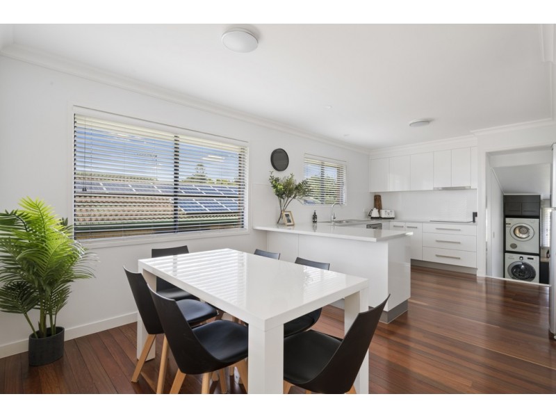 22 Wentworth Street, Centenary Heights QLD 4350