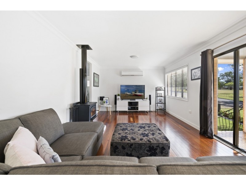 22 Wentworth Street, Centenary Heights QLD 4350