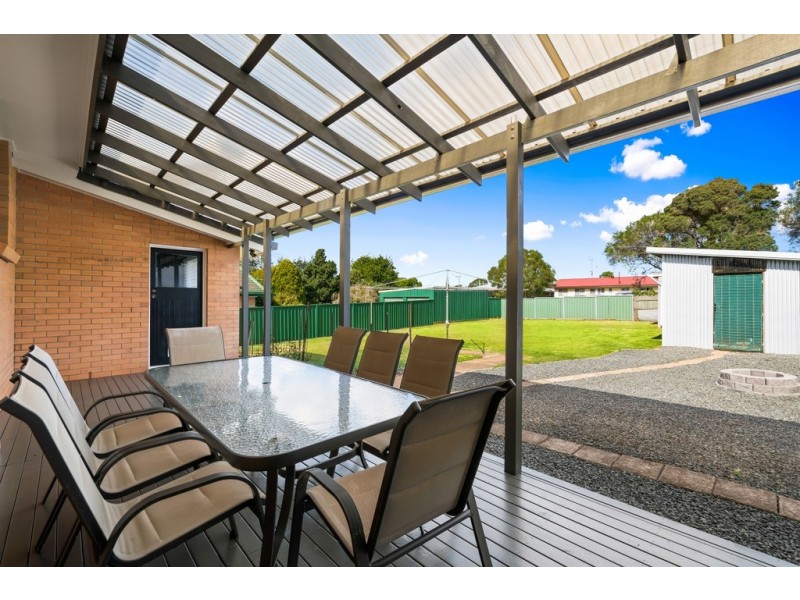 22 Wentworth Street, Centenary Heights QLD 4350