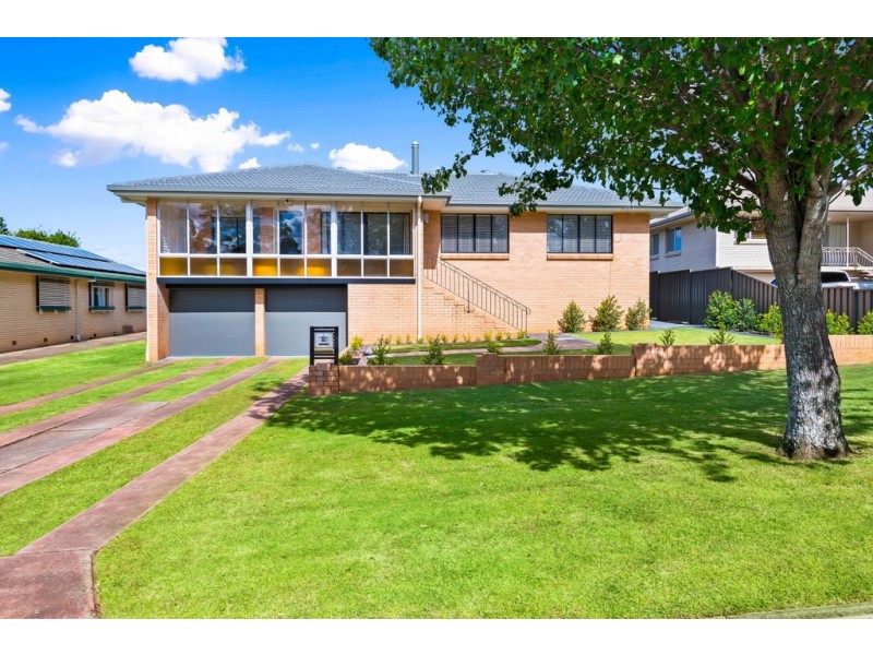 22 Wentworth Street, Centenary Heights QLD 4350